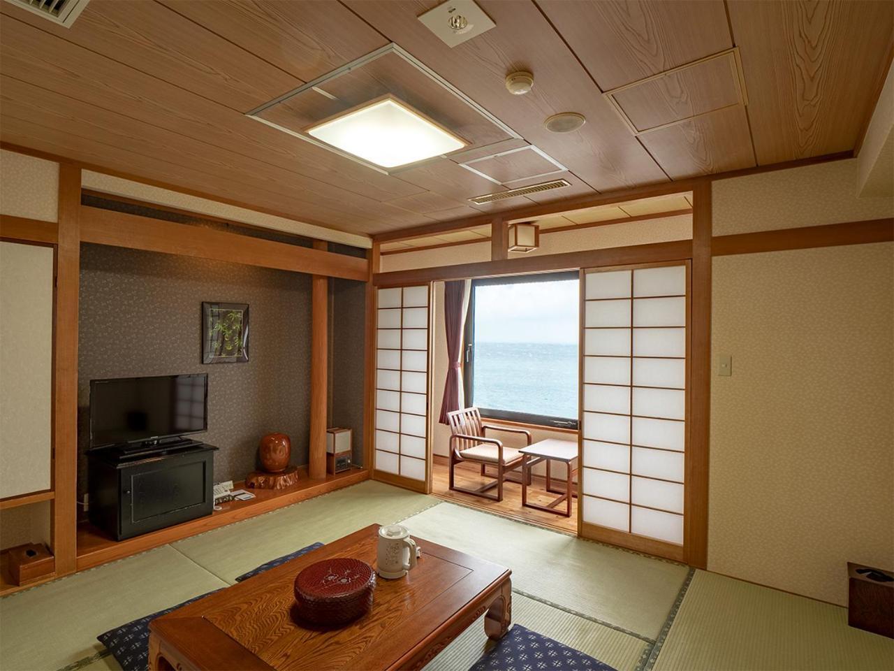 The Hotel Yakushima Ocean & Forest Eksteriør billede
