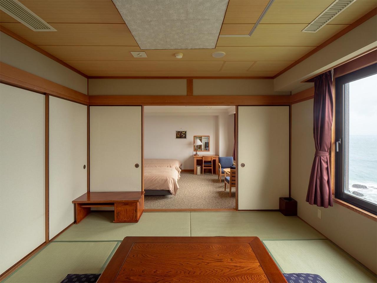 The Hotel Yakushima Ocean & Forest Eksteriør billede